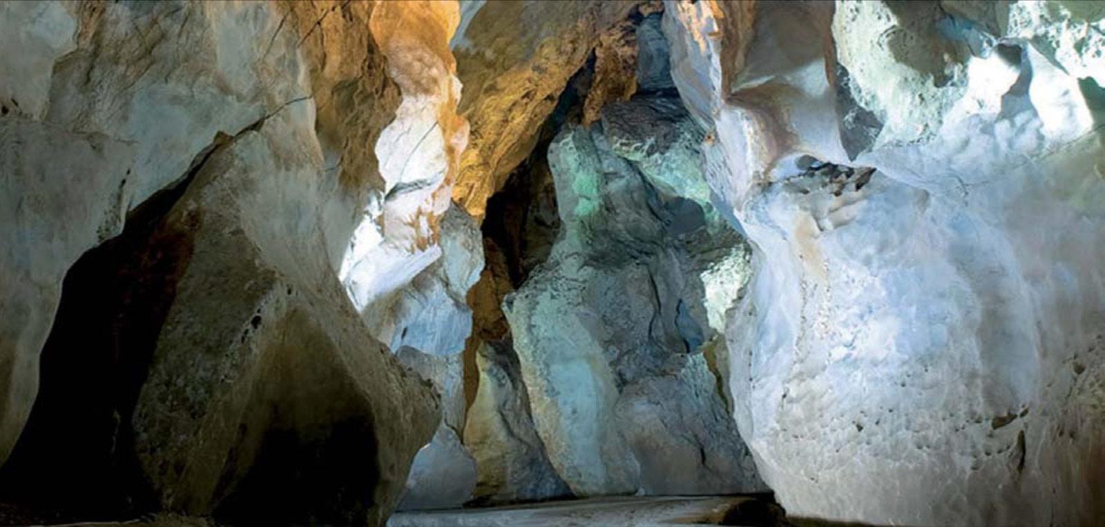 The amazing Great Cavern of Santo Tomás