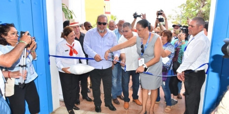 Inauguracion Hotel Bauzá en Remedio